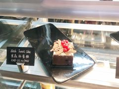 -圆顶阁西餐厅(郑州索菲特国际饭店 )