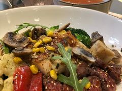 招牌全熟牛肋条饭-POKEE VIA&Brunch·维娅(重庆来福士店)