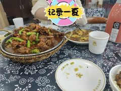 -八两八金·莱芜特色炒鸡(市南漳浦路店)