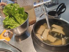 -明洞阿姨·韩式酱蟹烤肉·创意料理(望京1988创始店)