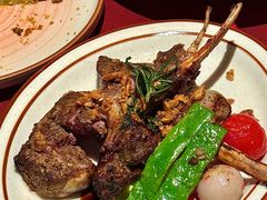 -BROWNSTONE布朗石西班牙餐厅(富城店)