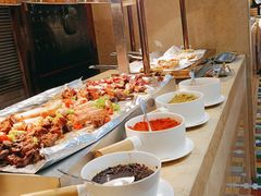 自助取餐区-亚马逊环球美食百汇(新城吾悦广场店)