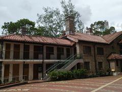 -香港大学