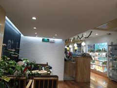-猫的天空之城概念书店(景德镇陶溪川店)