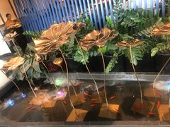 -尚尚仙·酸汤猪手·猪肚鸡火锅(华联万柳购物中心店)