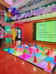 -欧酷世界动力星球(王府井奥莱UP TOWN店)