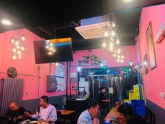 大堂-回·龙虾铺·盆盆蟹·烧烤大排档(回龙观店)