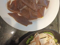 -重庆九记老火锅(广场店)
