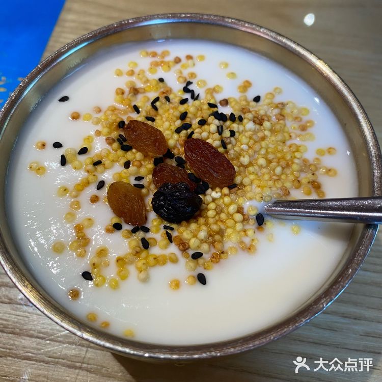 疆来大盘子里的幸福味道