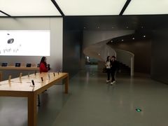 -Apple零售店(新街口店)