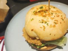 -必胜客(周浦万达店)