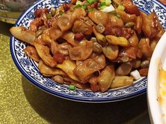 黄金钩炖肉-萍香大厨·葱烧大鱼头(解放北路店)