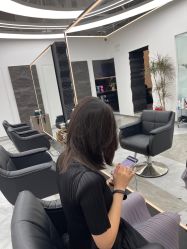 -ON STAR SALON