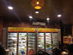 面包甜点陈列柜-牛味道炭火烤肉(湖前总店)