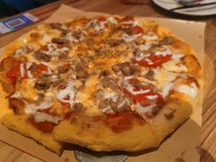 -玛格萝妮(汇智国际商业中心店)