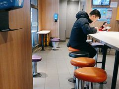 -麦当劳(新达汇三林店)