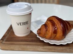 -VERIE BAKEHOUSE