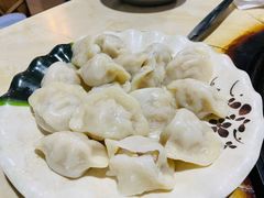 猪肉白菜水饺-柴火东北铁锅炖(鲁班店)