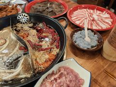 -憨铁匠火锅(红山6979店)