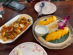 -Dang restaurant (patong phuket)