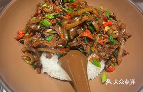 Braised Pork Skin and Beef Brisket Strips