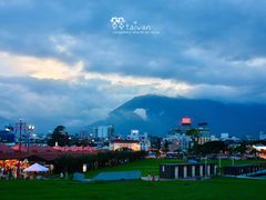 -花莲东大门国际观光夜市