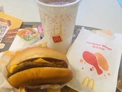 -麦当劳(欢乐谷店)