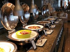 自助取餐区-视界美食自助餐厅·石家庄希尔顿酒店