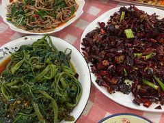 -洪霞餐馆