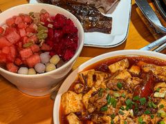 -大众跷脚牛肉馆·非遗传承单位(峨眉山店)