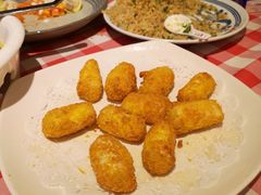 真材实料金枕榴莲卷-龙桥私厨·姜花菊花过桥鱼·顺德菜(容桂店)