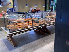 -巴黎贝甜(大宁国际商业广场店)