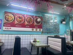 -大兵小将鲜牛肉冒菜麻辣香锅(紫金门花苑店)