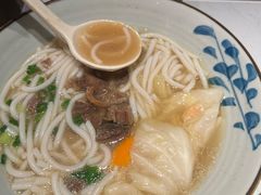 -鑫花溪牛肉米粉(凤凰街创始总店)