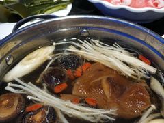-唯爱KTV聚会餐厅(仙林东城汇店)