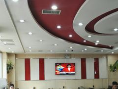 大堂-李先生牛肉面大王(营口大润发店)
