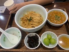 -蟹上黄·蟹黄面·江南糖水(人民广场店)