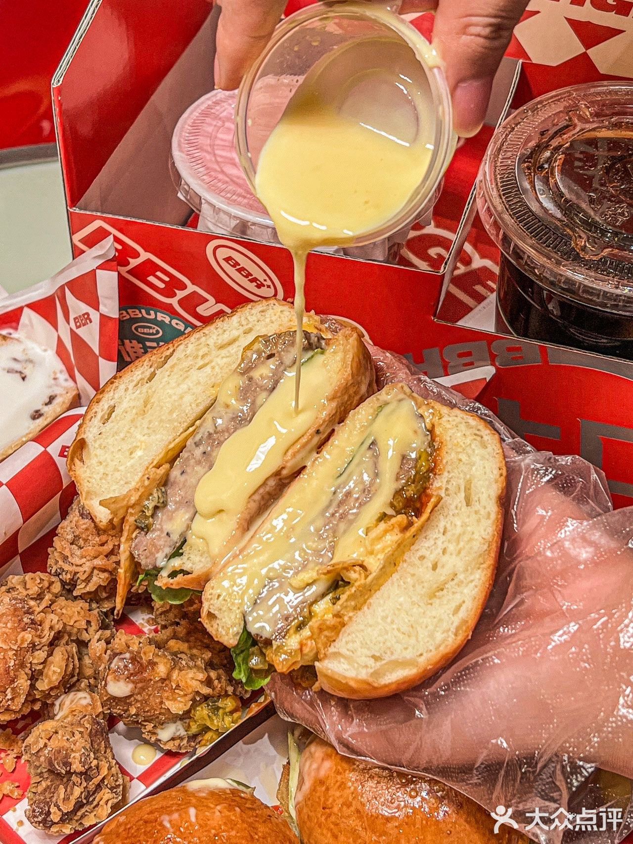 哪个碳水脑袋没吃这家汉堡🍔我都会伤心‼️
