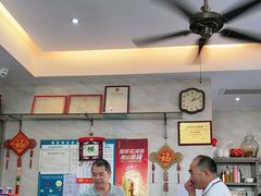 -巫记鸡饭店