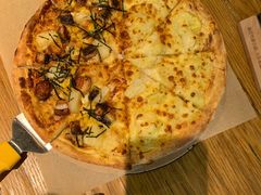 榴莲拼鳗鱼披萨套餐-乐凯撒披萨(正佳广场店)