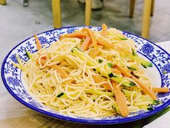 -江城燕子大排档(江汉路步行街店)