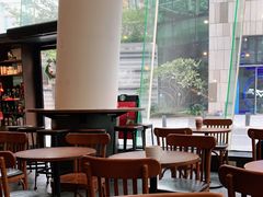 靠窗位-星巴克(深圳世纪汇分店)