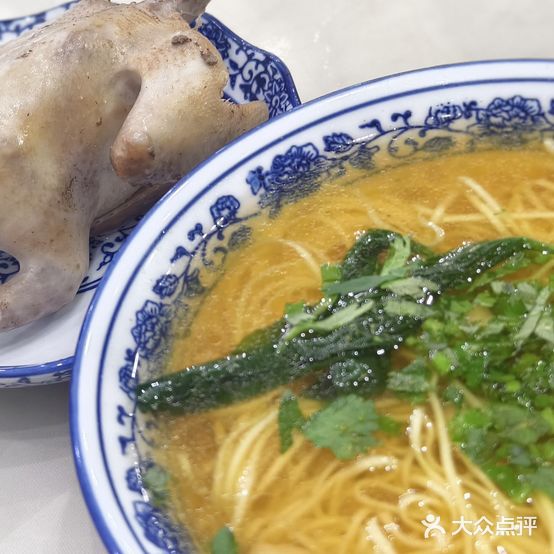 心连心乳鸽面馆(东单小区店)