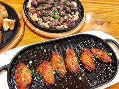 -老东镇啤酒屋海鲜加工·蒸汽海鲜·海鲜烧烤(台东店)