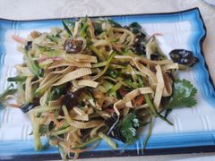 家常凉菜-关东风老北方菜馆(桂芳园店)