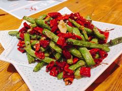 -胡桃里音乐酒馆(环亚凯瑟琳广场店)