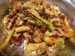 -梧桐树下(云锦世家店)