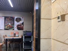 -荣基四海一家·家常菜·海鲜大排档(新安店)