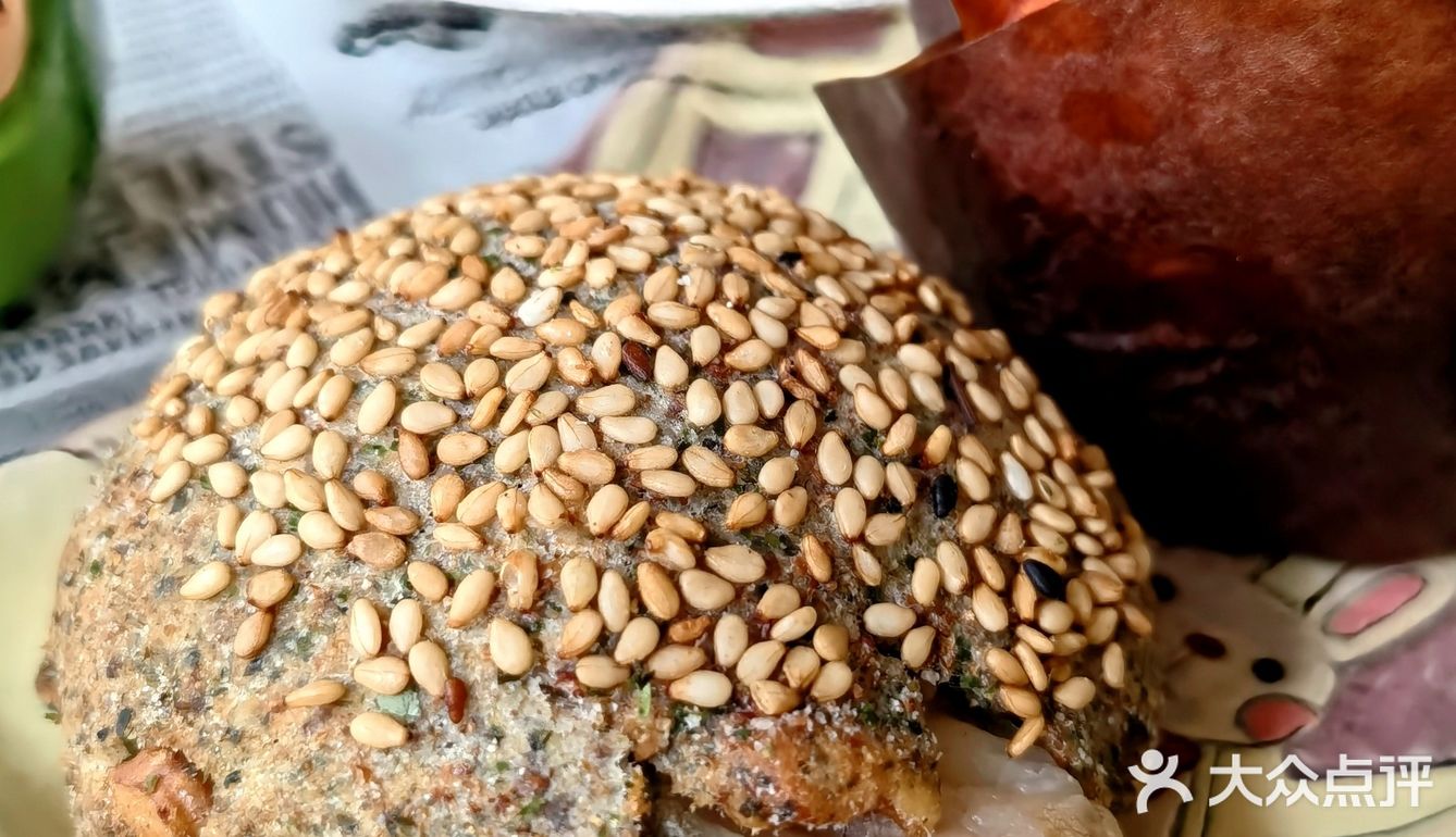 面包or蛋糕傻傻分不清楚？！好吃就是王道[强]