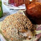 面包or蛋糕傻傻分不清楚？！好吃就是王道[强]